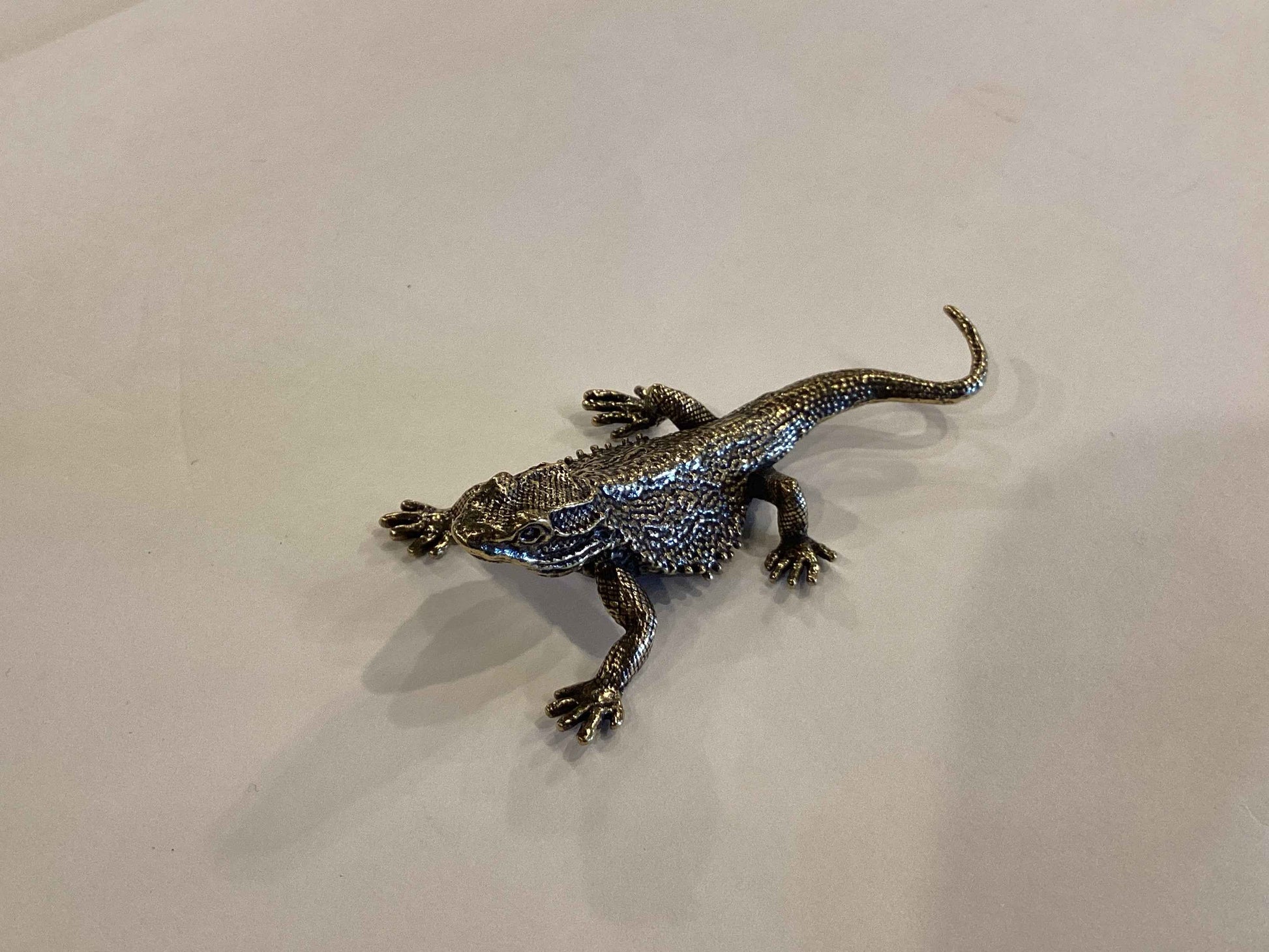 Brass Large Lizard R589