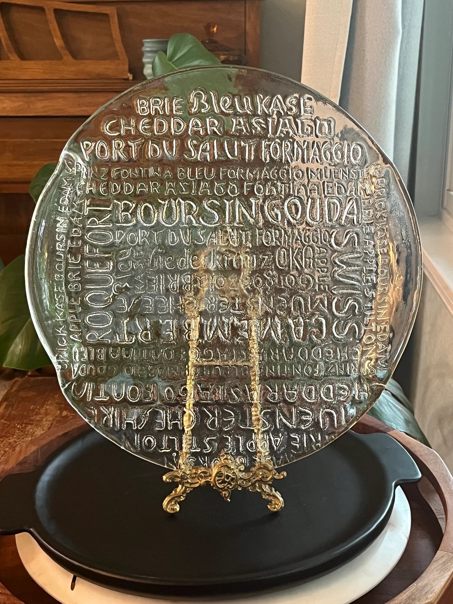 Glass Cheese Platter  R589